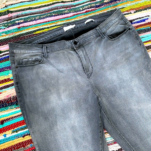 True Craft Gray Skinny Jeans-#1955+ - Picture 1 of 15